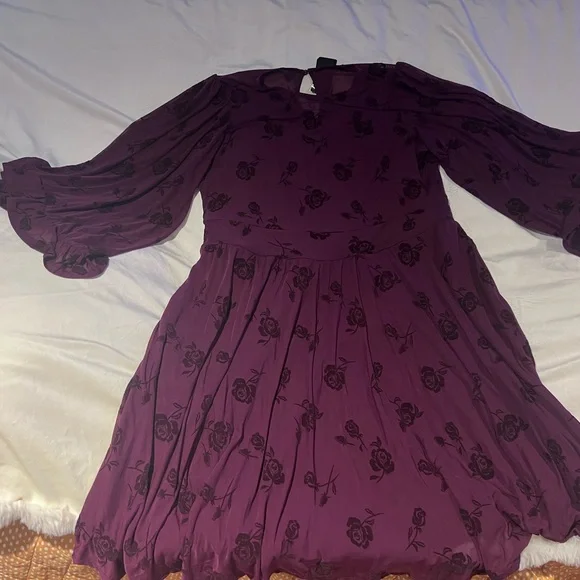 Torrid Deep Purple Floral Fit & Flair Midi Dress With Bell Sleeves.  NWT - Picture 2 of 7